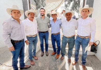 Munguía respalda a Antonio Arreola como nuevo presidente de la Asociación Ganadera Local