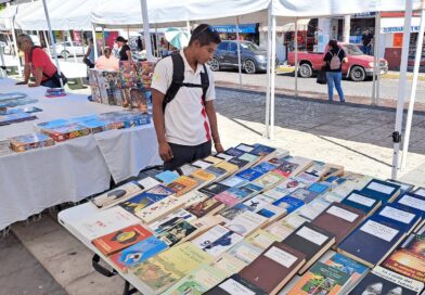 El Pitillal vive su Primera Feria del Libro!